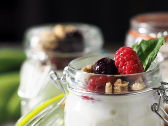 Sa har gor du egen yoghurt