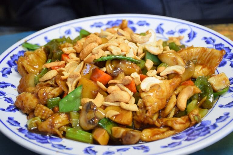 Delikat Kyckling och Cashewgryta