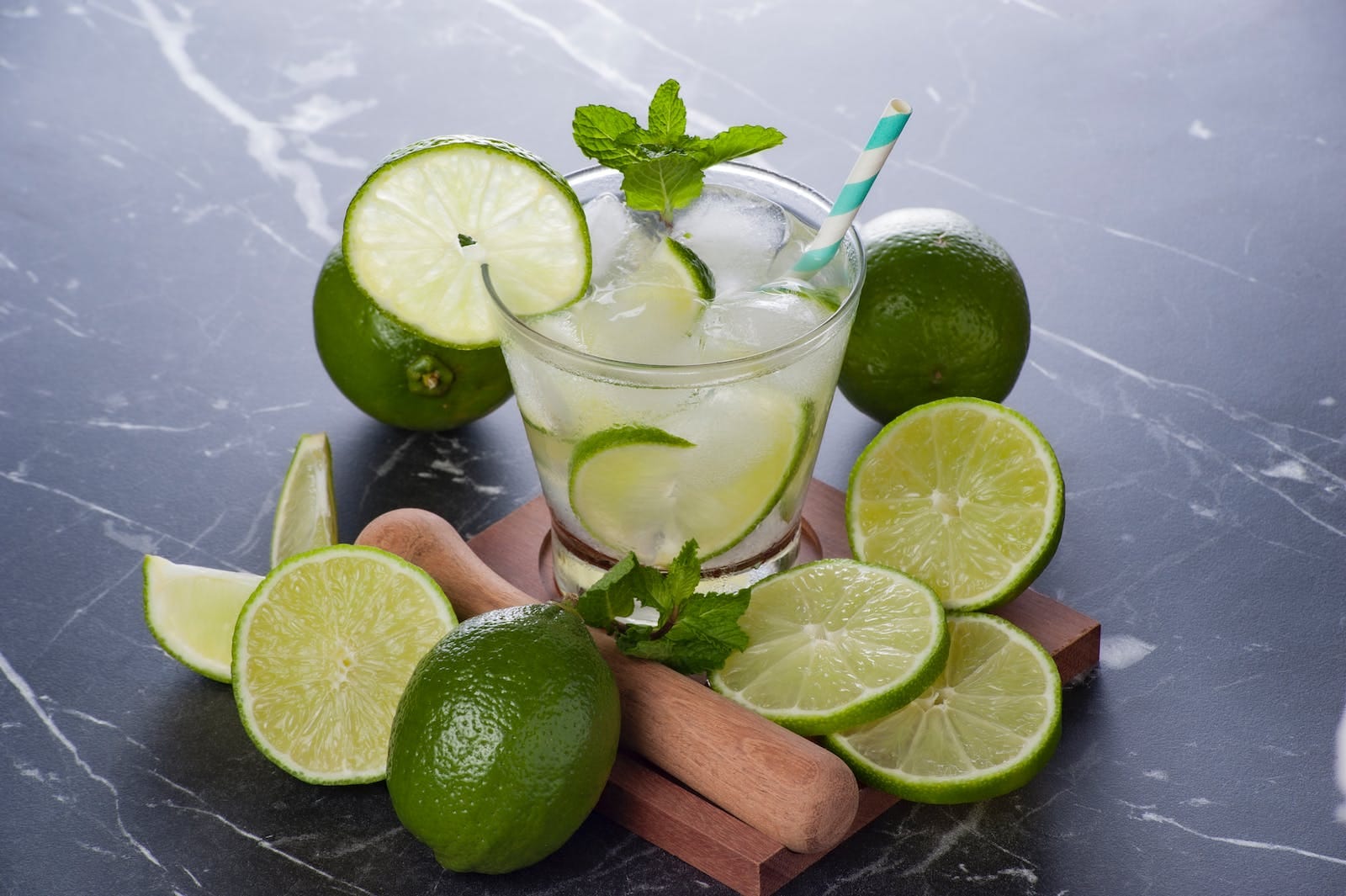 Caipirinha: Brasiliens nationaldryck