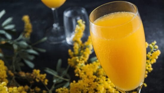 Default Mimosa wine cooler with orange juice and bubbly wine 3