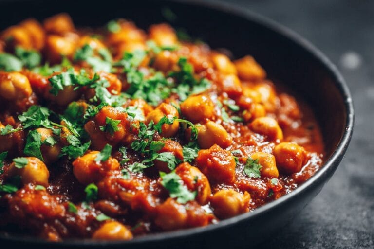 Indisk kikärtsgryta (chana masala)