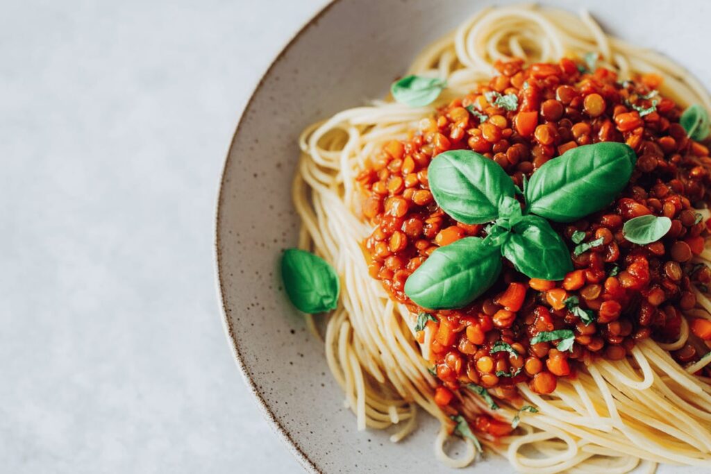 Bolognese på röda linser