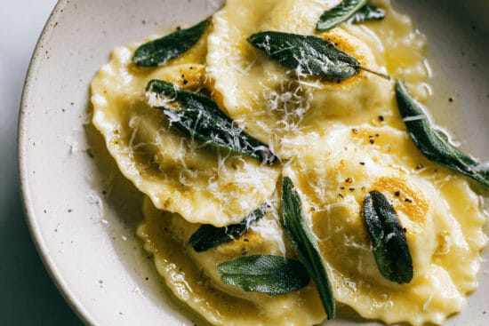 ravioli med ricotta och spenat