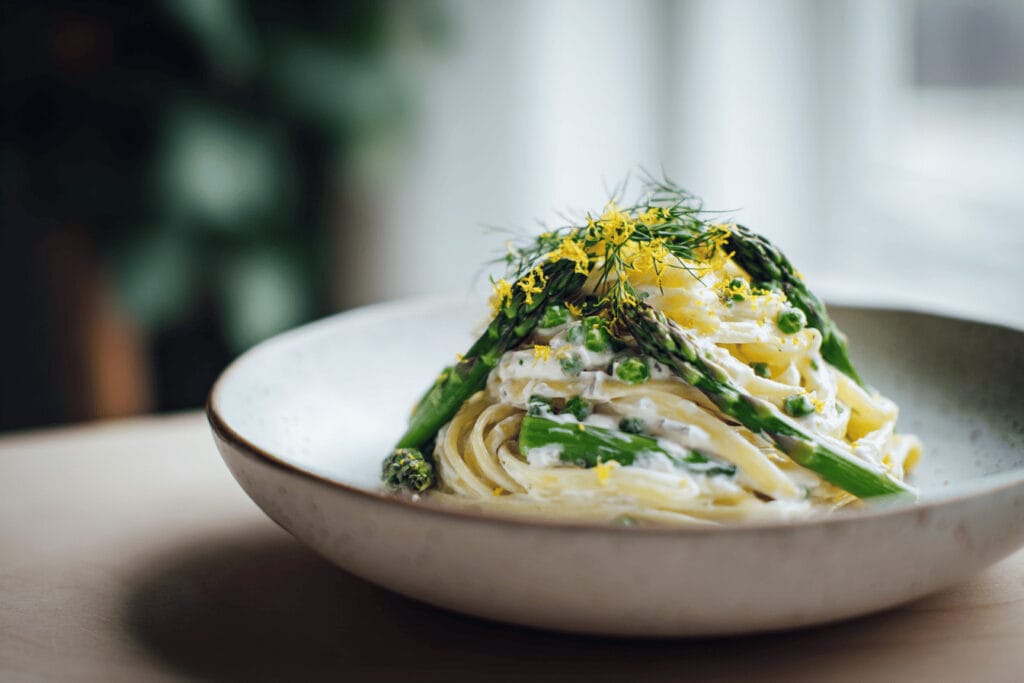 bonappetit pasta gron sparris mascarpone