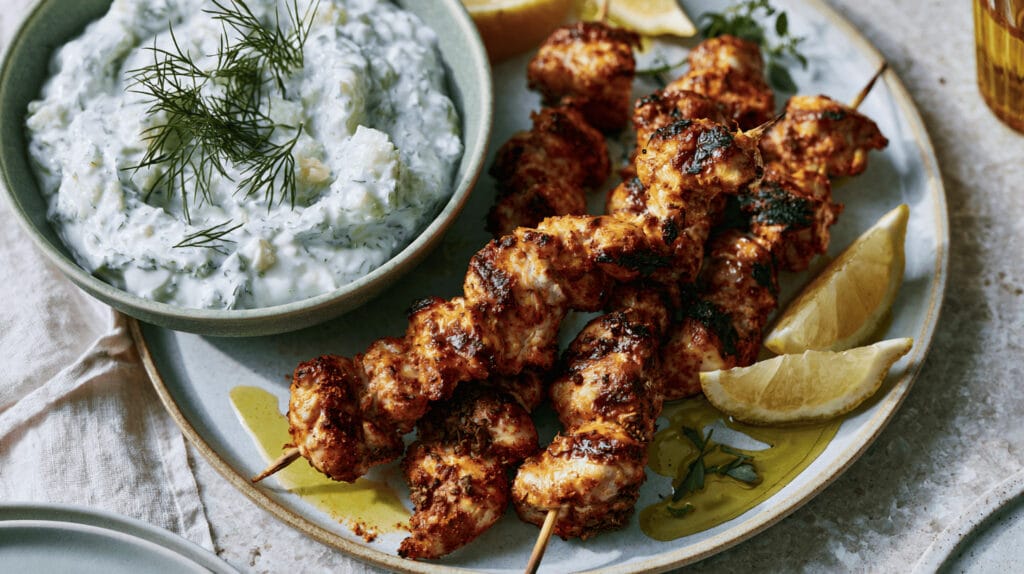 Kycklingspett med gurktzatziki